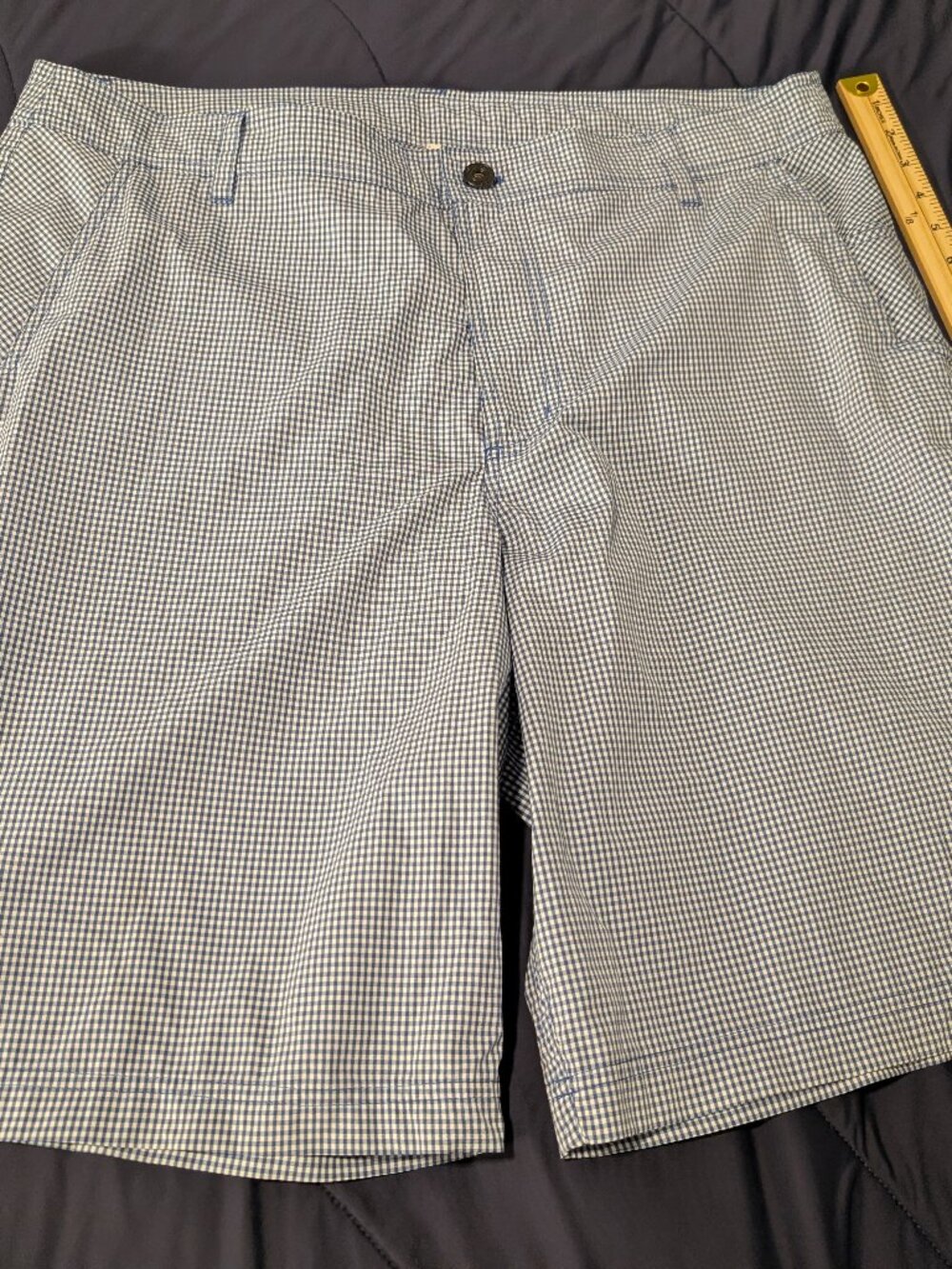 Lululemon Men's Commission Golf Shorts Gray White Plaid Size 40 10" Inseam ABC